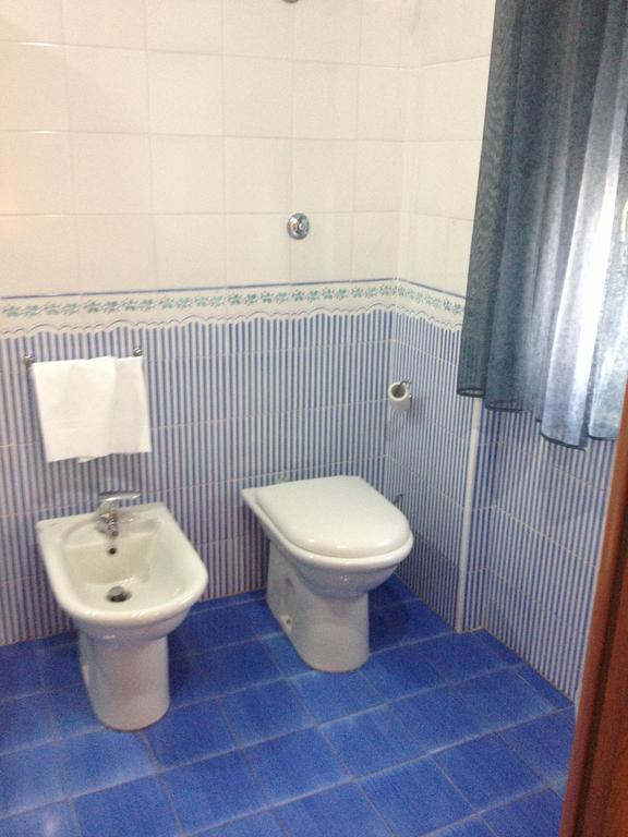 Hotel L' Anicre Varcaturo Ruang foto