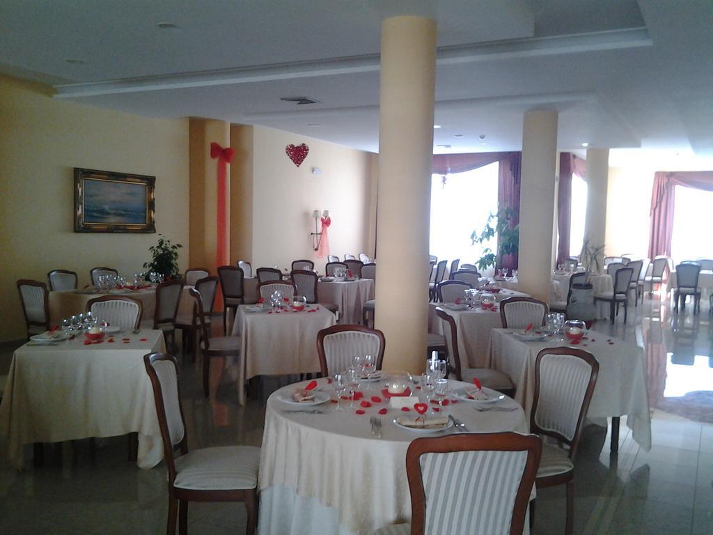 Hotel L' Anicre Varcaturo Bagian luar foto